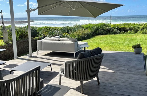 North Avoca Casa | Absolute Beach Front