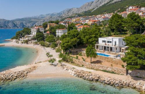 Tice Villa | Absolute Beach Villa