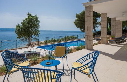 Tice Villa | Absolute Beach Villa