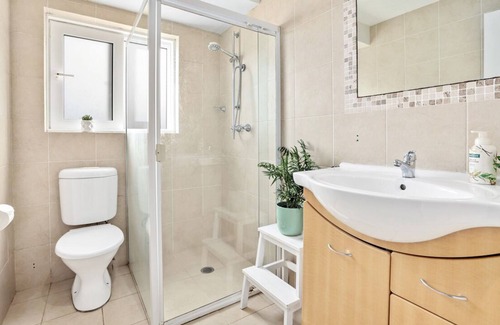 Narrabeen Apartamento | Absolute Beachfront