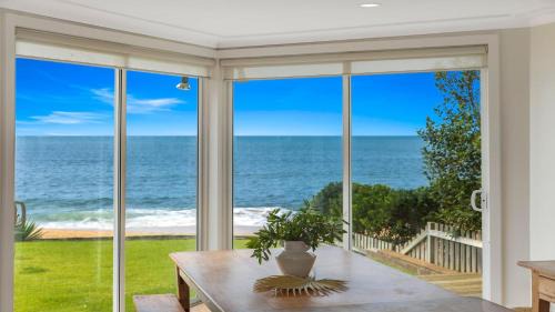 Pearl Beach Casa | Absolute Beachfront Beauty - Pearl Beach