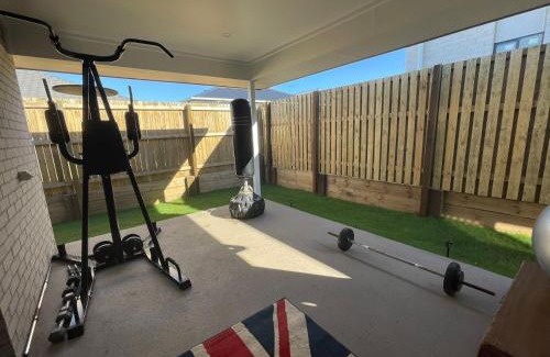 Greenbank Casa | Absolute Familial Paradise- Greenbank