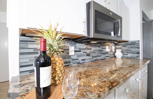 Keaau Casa | Absolute Oceanfront on Ancient Lava Cliffs! Whales, dolphins, turtles!