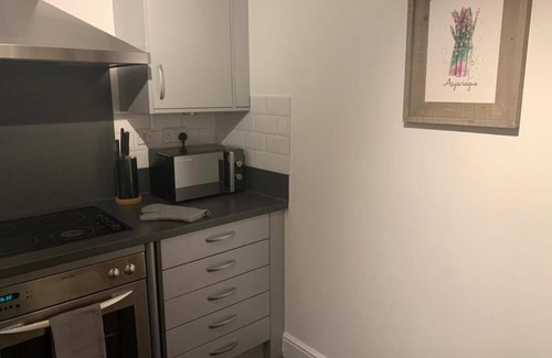 Convention Quarter Apartamento | Absolute Stays At The Qube- Families Contractors Free Wifi Long Stay Discounts