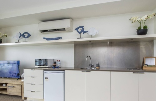 Nelly Bay Casa | Absolute Waterfront Magnetic Island