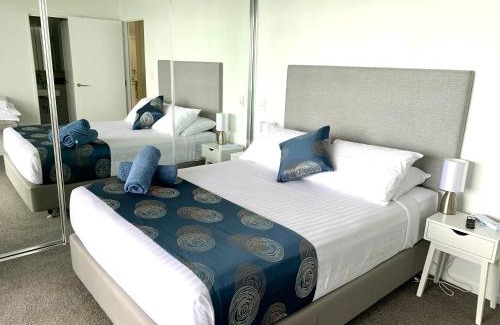 Darwin City Centre Apartamento | Absolute Waterfront - Tropical Oasis Over The Water