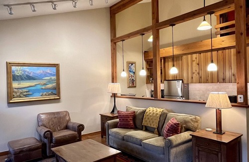Moose Wilson Road Condominio | Absolutamente magnífico Jackson Hole Condo - 2 dormitorios / 2 baños, loft