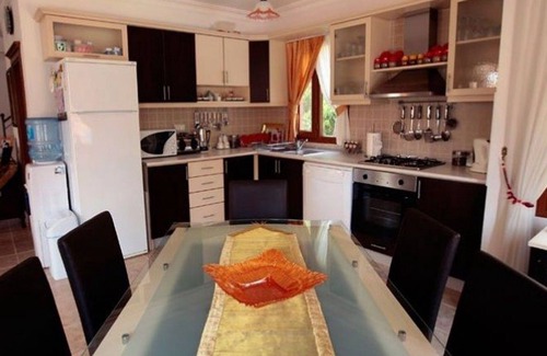 Kalkan Villa | Absolutamente impresionantes vistas 360 sobre la bahía de Kalkan y la montaña Taurus