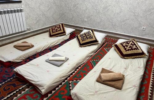 Ak-Talaa District Casa | Abylay Guesthouse
