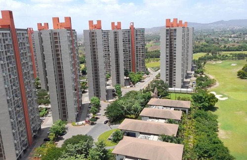 Kadadhe Apartamento | Ac 1bhk flat at 21st floor towards golf park facing in lodha belmondo, Pune