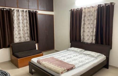 Nashik Casa | AC Comfy Private Room