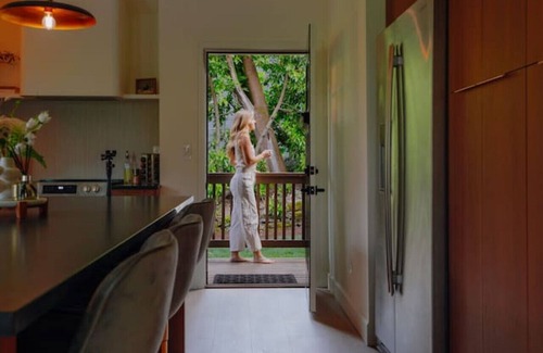 Seattle Casa | AC/Family 14 ppl/Parking/Chef Kitchen/Mins to DT