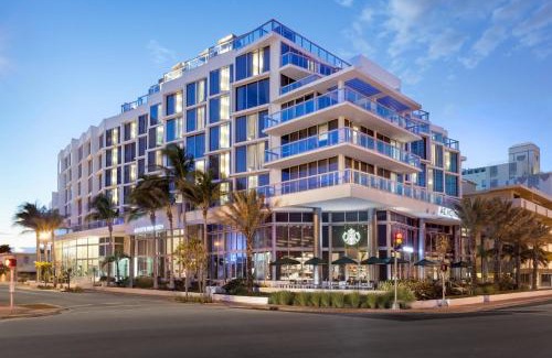 Mid Beach Hotel | AC Hotel by Marriott Miami Beach