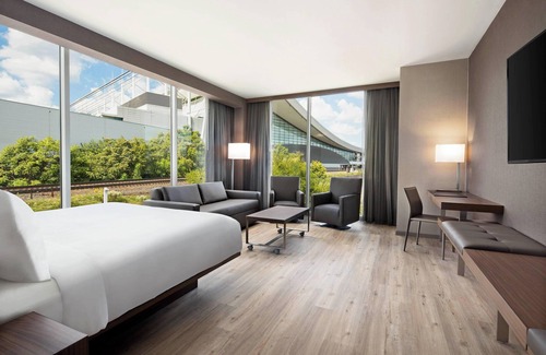 Downtown Pittsburgh Hotel | AC Hotel Pittsburgh Downtown