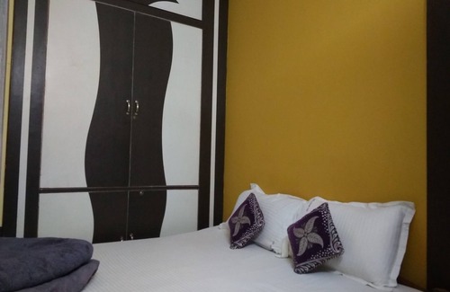 Gaya Hotel | Habitación con aire acondicionado en el Hotel Viraat Inn (cerca de la estación de tren de Gaya)