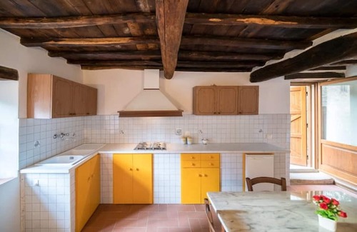 Pontassieve Apartamento | Acacia Apartment