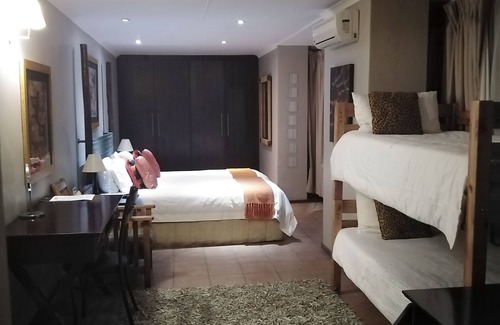 Nelspruit Casa | Acacia Guesthouse