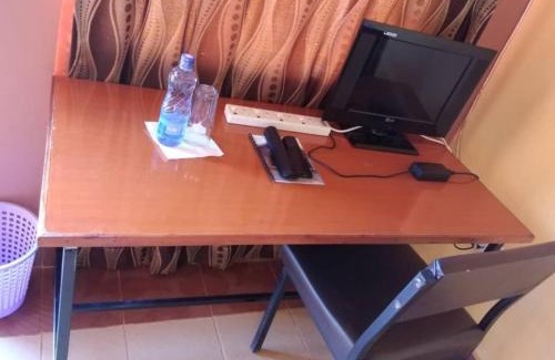 Mutomo Hotel | Acacia Shade & Gardens