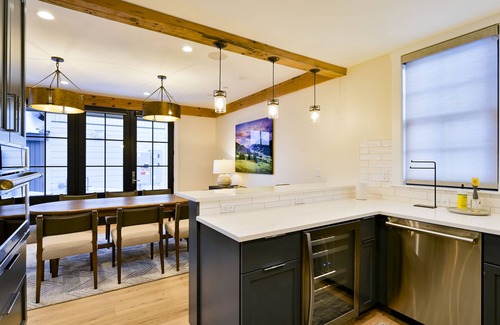 Crested Butte Cabaña | Academy Place | Bluebell
