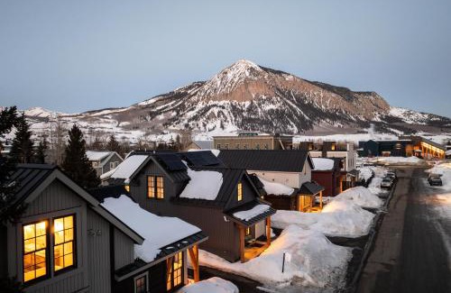 Crested Butte Casa | Academy Place | Paintbrush