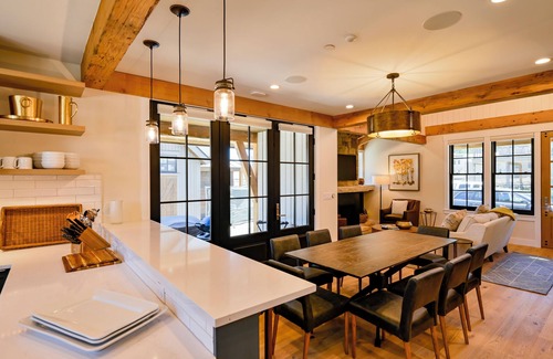 Crested Butte Cabaña | Academy Place | Valerian