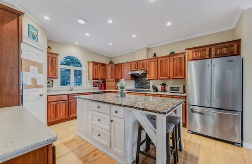 Lamoine Beach Casa | Acadia Lobster Fisherman's Retreat