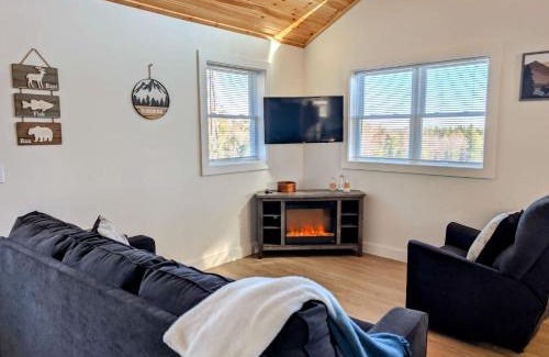 Sullivan Casa | Acadia Sunset Fishing Cabin #3 family beach fire pit