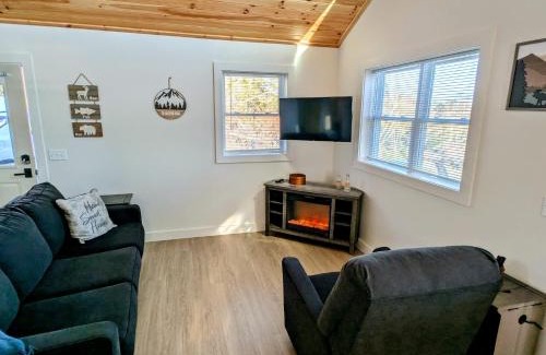 Sullivan Casa | Acadia Sunset Fishing Cabin #4 family beach firepit