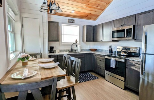 Sullivan Casa | Acadia Sunset Fishing Cabin #1, family, beach, 1 dog