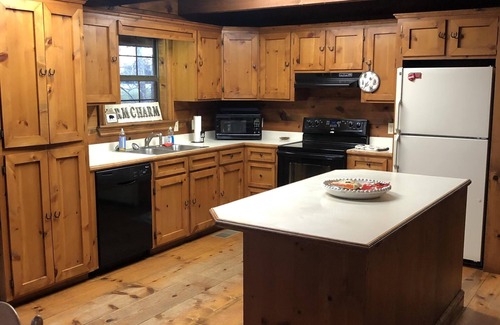 Hattiesburg Cabina | Granjas acadianas Cabaña de granja del sur