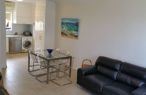 Glenelg North Apartamento | Acaill Accommodation