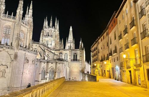 Burgos Apartamento | Acariciando la Catedral Vista espectacular