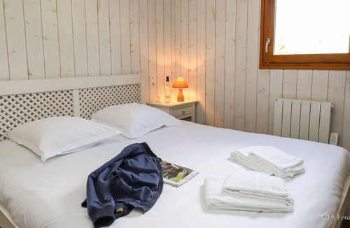 Meyrignac-l'Eglise Chalet De Esquí | Accès direct au lac | Chalet mitoyen + Terrasse