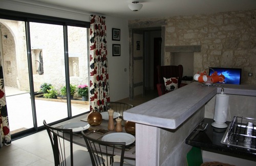 Saint Maurin Chalet De Esquí | Casas completas accesibles con piscina comunitaria en un terreno ajardinado de 13th Century francés