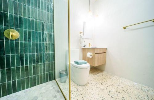 Santurce Hotel | Accessible Suite, Roll In Shower, Modern Design and Prime San Juan Location