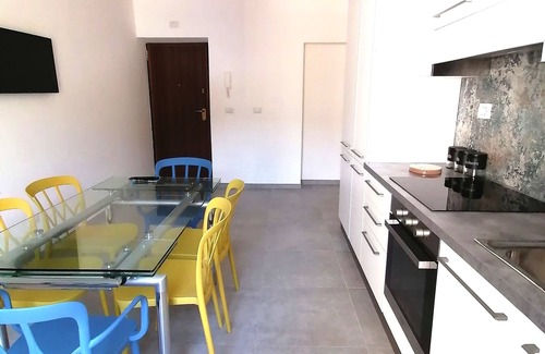 Monterotondo Apartamento | Accogliente Appartamento Vicino Roma per Coppie e Famiglie, Nuovo