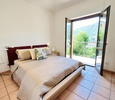 Fiuggi Apartamento | Accogliente Appartamento con Balcone Panoramico Fino a 3 Persone, Vicino al Centro Storico