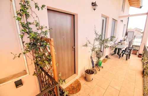 Cassano Magnago Apartamento | Accogliente Mansarda Vicino Milano-malpensa