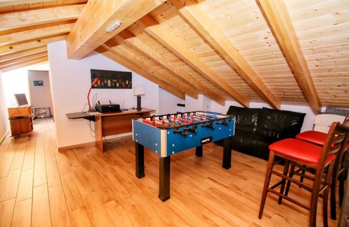 Cassano Magnago Apartamento | Accogliente Mansarda Vicino Milano-malpensa