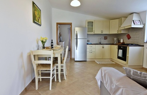 Valica Apartamento | Alojamiento en Barboj-Umag, sus vacaciones en el campo, a 5 minutos del mar, terraza