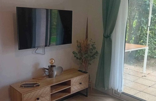 Poggio-Mezzana Apartamento | Accommodation in residence with swimming pool, beach 30m away
