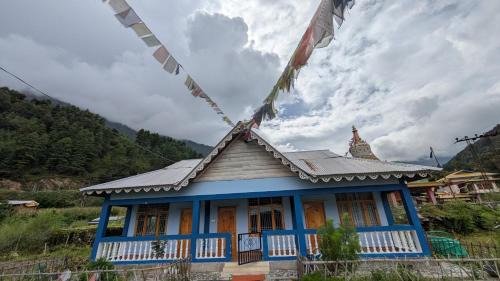 Bomdila Cama Y Desayuno | Accomoon River Side Cottages