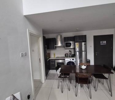 Cantonments Apartamento | ACCRA LUXURY GHANA Ebs legends APartment