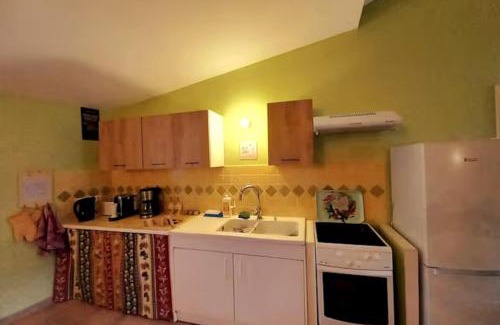 Saint-Etienne-les-Orgues Apartamento | Accueil Chaleureux en Provence