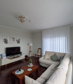 Gaula Casa | Achada de Gaula House