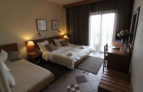 Omonia Hotel | Achillion Hotel