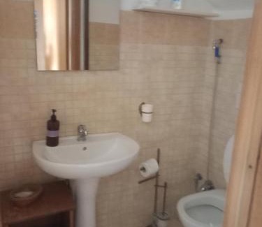 Cisterna di Latina Cama Y Desayuno | ACHIRINA bed and breakfast