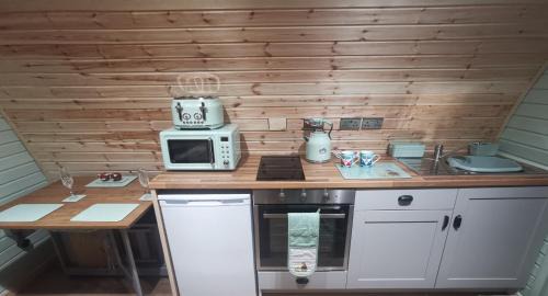 Spittal Casa | Achmeney Glamping larger than Average pod