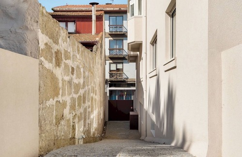 Uniao de Freguesias do Centro Apartamento | Acm002 Gallery 92 · Modern Garden House