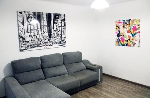 Mollet del Valles Apartamento | Acogedor Apartamento Muy Cerca de Barcelona